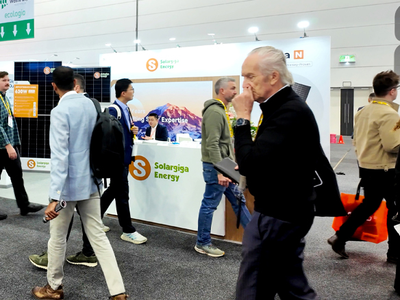 展会速递｜聚焦多元市。航鹆隽料2025澳大利亚全能源展